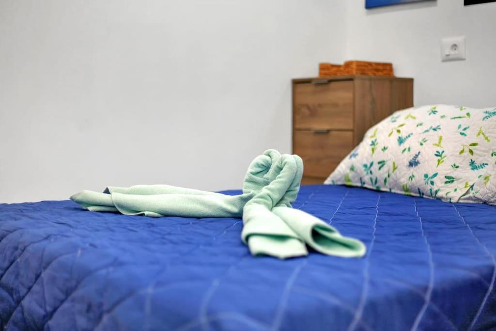 Studio In Torres Del Sol Griffin Near The Beach Арона Екстериор снимка