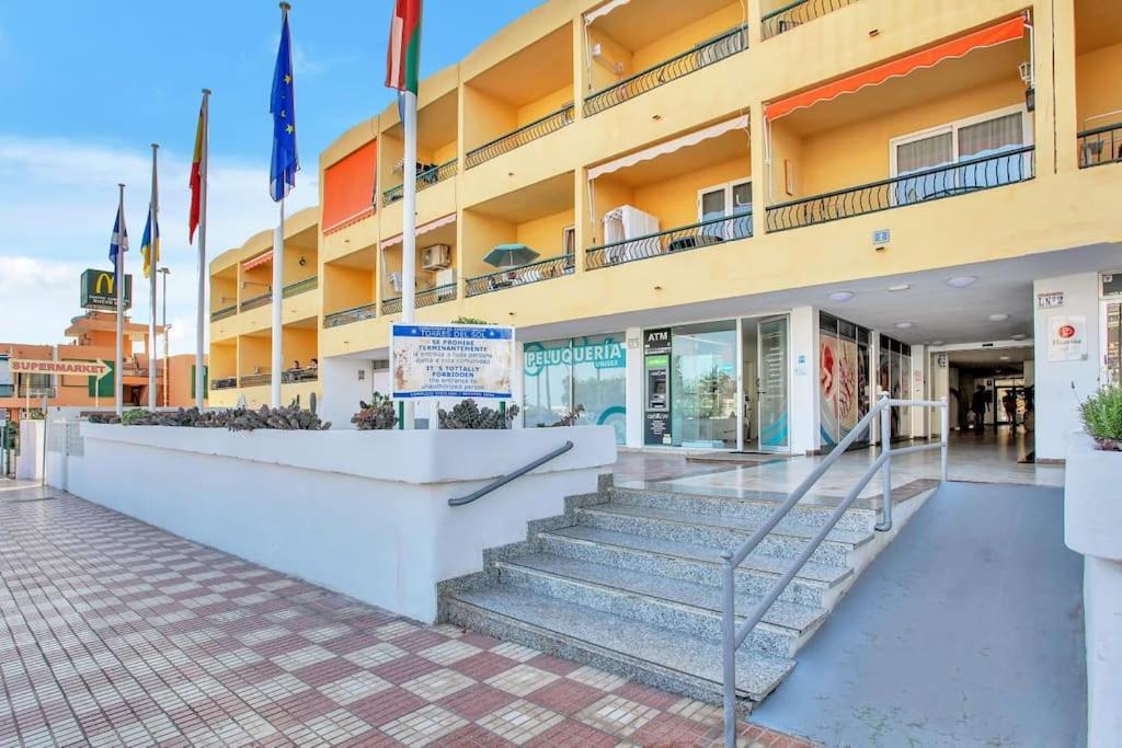 Studio In Torres Del Sol Griffin Near The Beach Арона Екстериор снимка